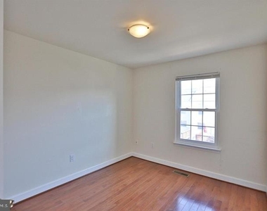 14214 Beddingfield Way - Photo Thumbnail 8