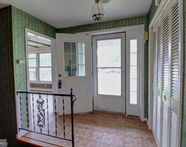 113 Thornton Court - Photo Thumbnail 6