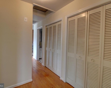 113 Thornton Court - Photo Thumbnail 25