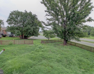 113 Thornton Court - Photo Thumbnail 32