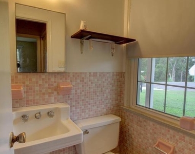 113 Thornton Court - Photo Thumbnail 20