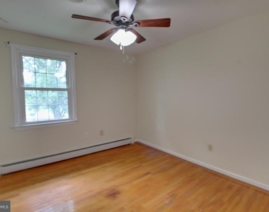 113 Thornton Court - Photo Thumbnail 26