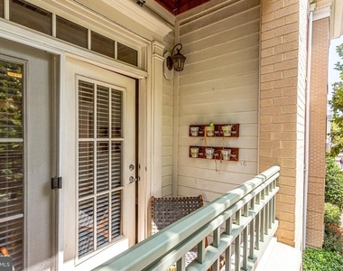 1115 Cameron Street - Photo Thumbnail 102
