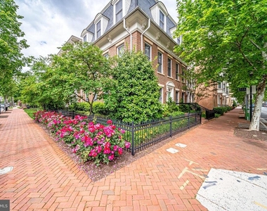 1115 Cameron Street - Photo Thumbnail 83