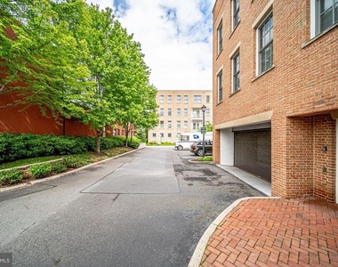 1115 Cameron Street - Photo Thumbnail 85