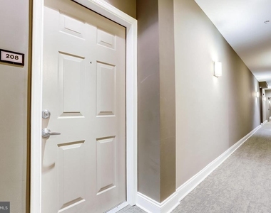 1115 Cameron Street - Photo Thumbnail 1