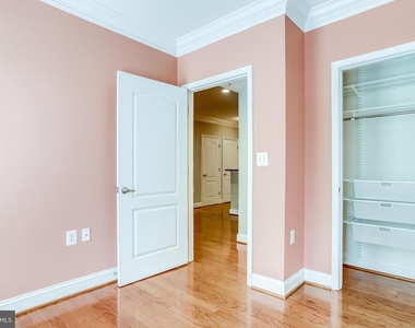 1115 Cameron Street - Photo Thumbnail 26