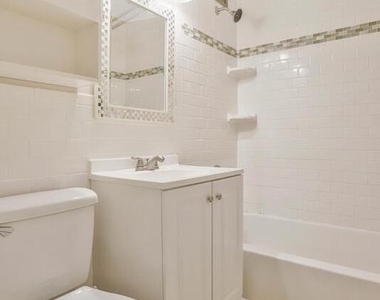 1121 Arlington Boulevard - Photo Thumbnail 15
