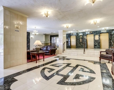 1121 Arlington Boulevard - Photo Thumbnail 36