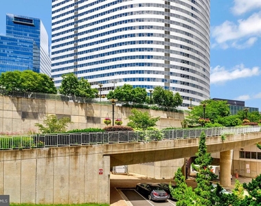 1121 Arlington Boulevard - Photo Thumbnail 6