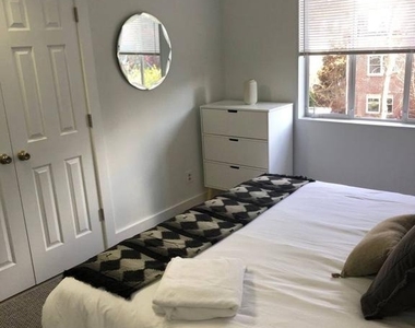 4206 Washington Boulevard - Photo Thumbnail 11