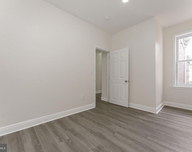 5426 Webster Street - Photo Thumbnail 20