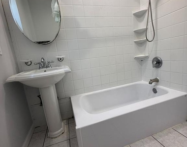 2425 S Warnock Street - Photo Thumbnail 9