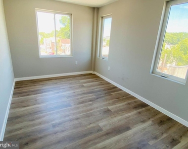 2807 S 11th Street S - Photo Thumbnail 14