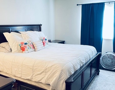 1514 Isaacs Court - Photo Thumbnail 8