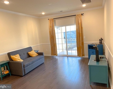 5333 Palomino Court - Photo Thumbnail 10