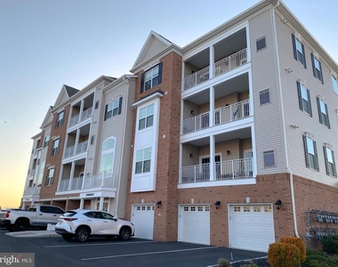 5333 Palomino Court - Photo Thumbnail 3