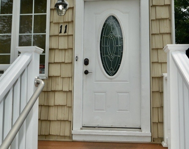 11 Massachusetts Avenue - Photo Thumbnail 1