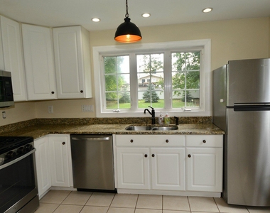 11 Massachusetts Avenue - Photo Thumbnail 6