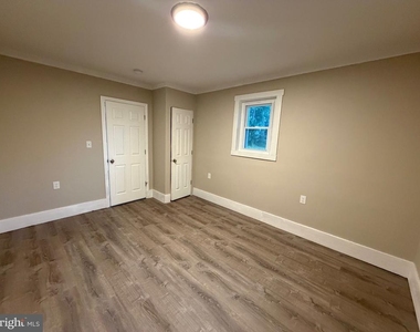 5251 White Horse Pike - Photo Thumbnail 8