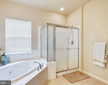 2834 Admiral Ridge Road - Photo Thumbnail 34