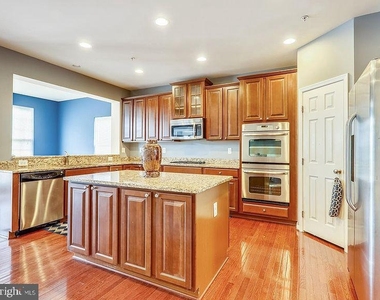 2834 Admiral Ridge Road - Photo Thumbnail 24