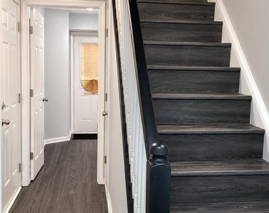 13906 Ascott Drive - Photo Thumbnail 2