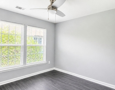 13906 Ascott Drive - Photo Thumbnail 18