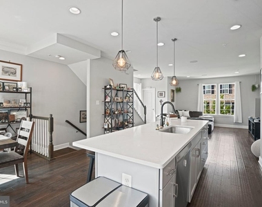 2910 Pinebrook Road - Photo Thumbnail 15