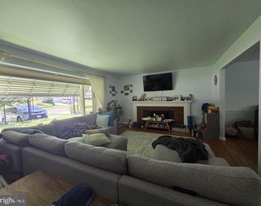 6403 Orchid Drive - Photo Thumbnail 2