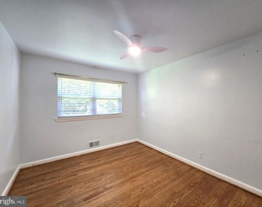 6403 Orchid Drive - Photo Thumbnail 14