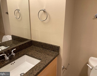 7500 Woodmont Avenue - Photo Thumbnail 6