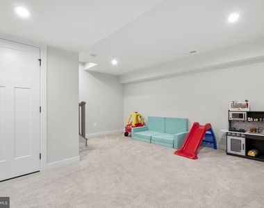 1713 Aurora Way - Photo Thumbnail 20