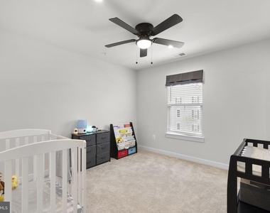 1713 Aurora Way - Photo Thumbnail 14