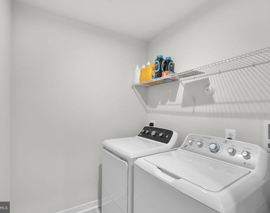 1713 Aurora Way - Photo Thumbnail 18