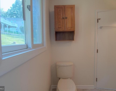 5105 Shore Drive - Photo Thumbnail 12
