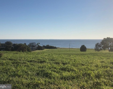 5105 Shore Drive - Photo Thumbnail 20