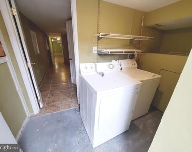 1131 N Gilmor Street - Photo Thumbnail 8