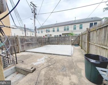 1131 N Gilmor Street - Photo Thumbnail 10