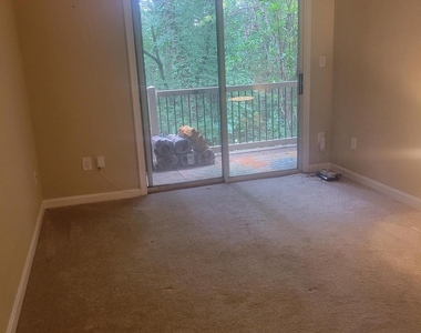 603b Admiral Drive - Photo Thumbnail 9