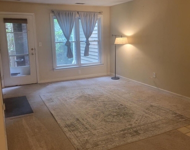 603b Admiral Drive - Photo Thumbnail 4