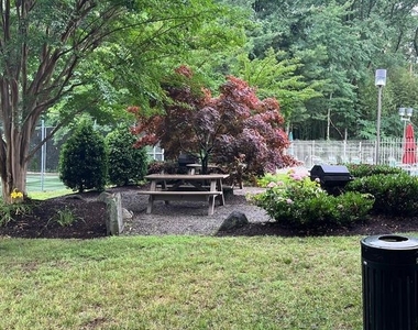 603b Admiral Drive - Photo Thumbnail 11