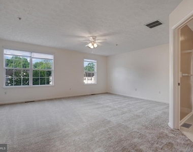 50 Amberstone Court - Photo Thumbnail 11