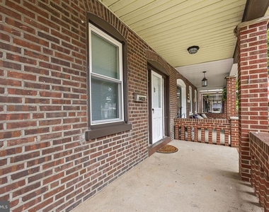 1422 N Union Street - Photo Thumbnail 2