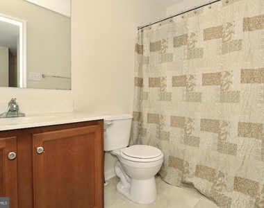 403 Wilmore Drive - Photo Thumbnail 22