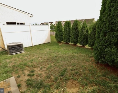 403 Wilmore Drive - Photo Thumbnail 29