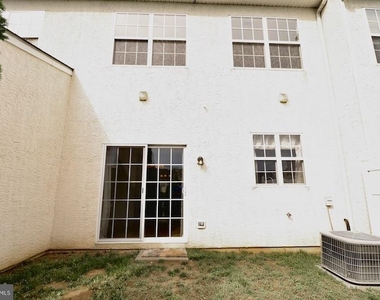 403 Wilmore Drive - Photo Thumbnail 30