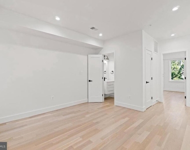 1808 S Nw - Photo Thumbnail 7