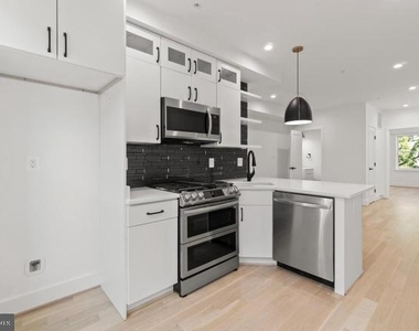 1808 S Nw - Photo Thumbnail 4