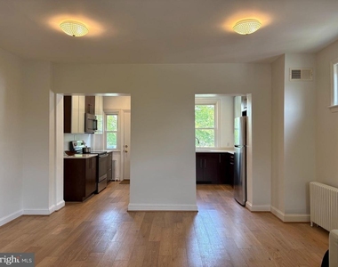 1772 E Street Ne - Photo Thumbnail 6
